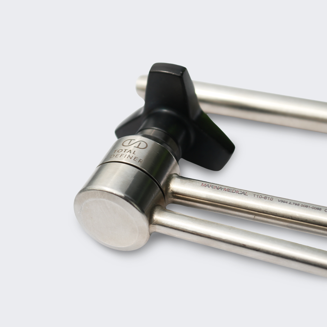 Hoyos Interlocking Retractor